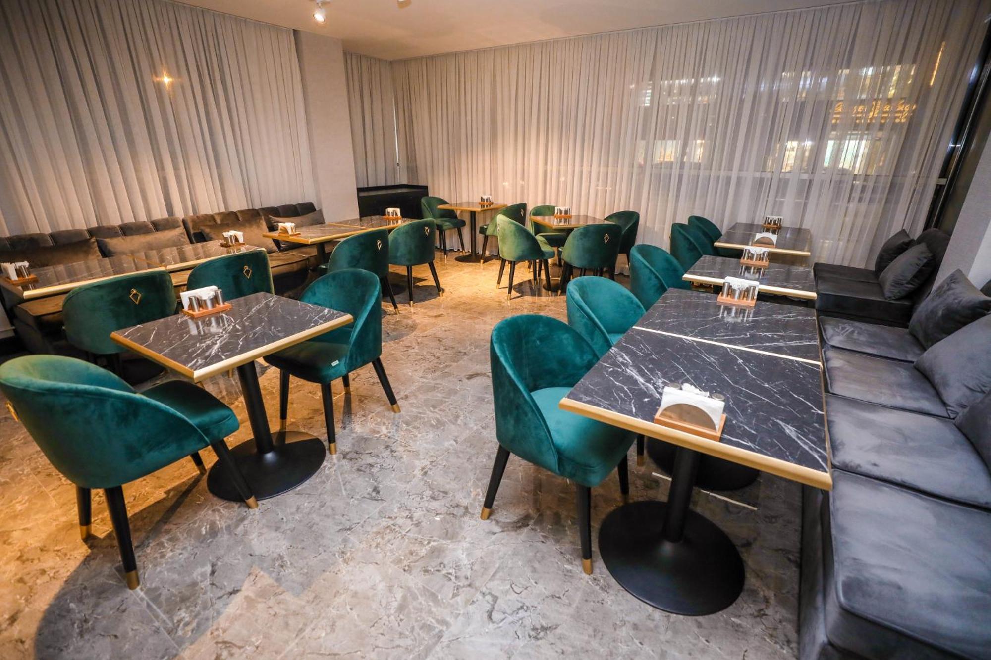 Arium Hotel บากู ภายนอก รูปภาพ