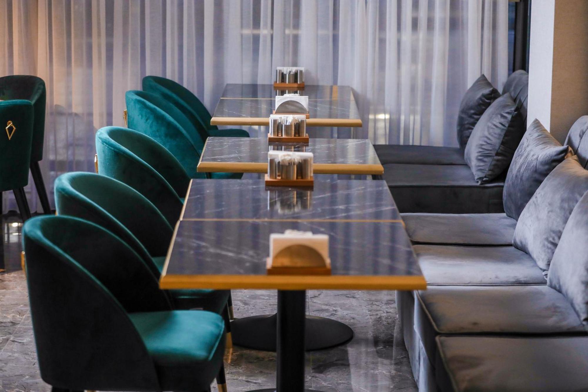 Arium Hotel บากู ภายนอก รูปภาพ