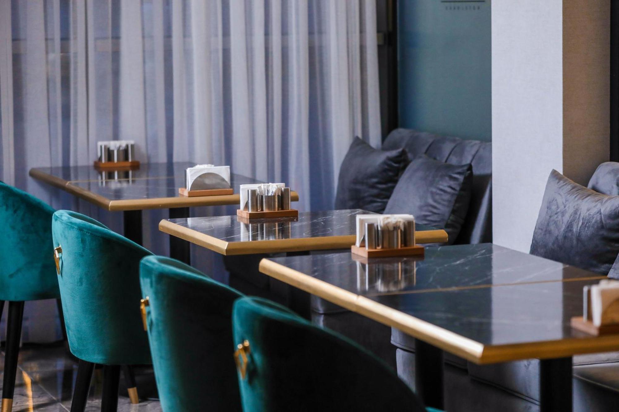 Arium Hotel บากู ภายนอก รูปภาพ